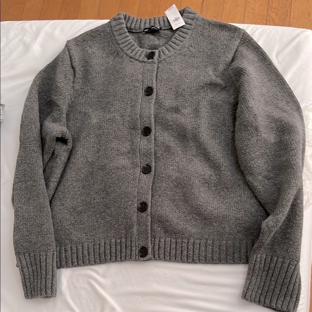 GAP Gray Cardigan Sweater with Ribbed Details